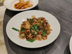 -梁家大院•农家菜(昆山会展中心店)