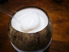 -椰爺爺·椰子冻砵仔糕