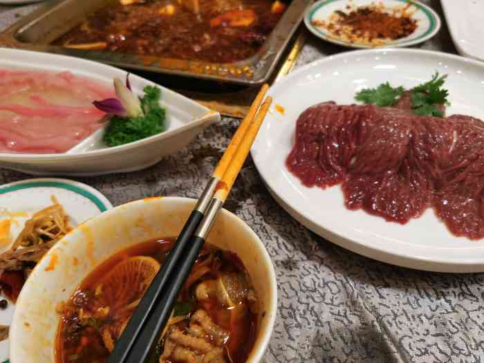 狮子楼(天顺路店)-"成都老牌子火锅.味道中规中矩.位置好找.