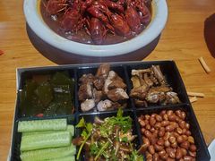 -红胖胖龙虾王·本地菜