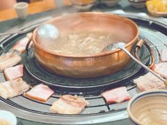 -阿山卓·野生菌火锅·纳西火塘烤肉