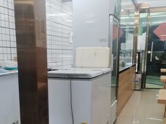 -溢香专业制作饺子云吞(莲花二村店)