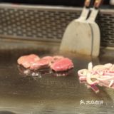 吃吃喝喝最快乐了[礼花]