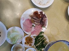 -桥香园云南过桥米线(金马碧鸡店)