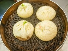 鲜虾仁肉包子-张包铺(道外店)