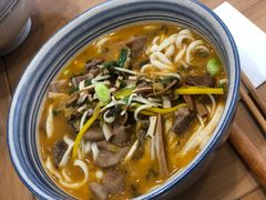 -陈八两面家(华孚写字楼店)