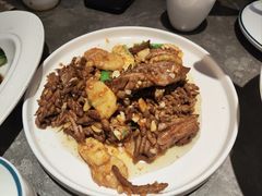 爆炒腰花-闫府私房菜·百年鲁菜(恒隆店)