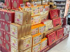 -盒马鲜生(红莲店)