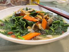 -九记路边鸡(滨江路店)