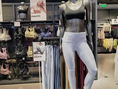 -NIKE品牌体验店(金源新燕莎店)