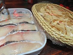 -乐山串串香老火锅(鼓楼店)