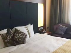 -上海浦东假日酒店