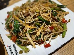 桂林特色炒米粉-牛八宝桂林米粉(八里庄店)