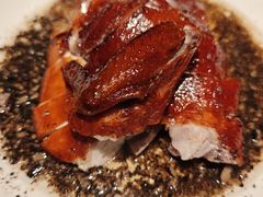 黑松露脆皮鸡（半只）-小炳胜(卓悦中心店)