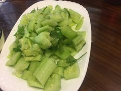 -雪乡阁东北农家菜(颛桥约好休闲街店)
