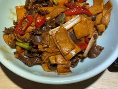 -关东小磨东北菜(上海长风大悦城店)