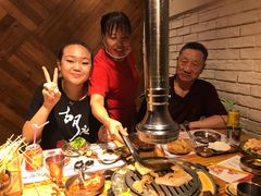-青瓦炭韩潮烤肉(花园道店)