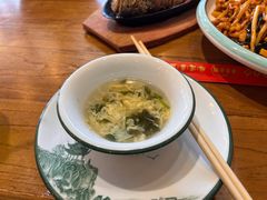 -东来菜馆•手抓海鲜家常菜•海鲜锅贴(鸽子窝店)