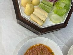 -品海楼·大连海胆锅贴馆(东港店)