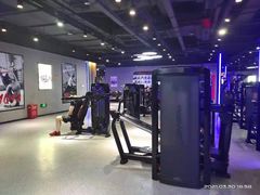 -一兆韦德健身(浦东万达会所)