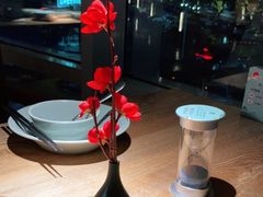 -蜜桃餐厅·伴山(湖滨商业街店)