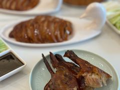 -梅利汴京烤鸭•开封豫菜地标店(东司门店)