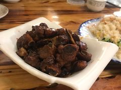 -小锅巴纳西餐厅