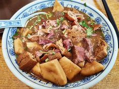 卤煮火烧-门框胡同百年卤煮(新街口店)