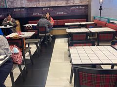 大堂-肥汁米蘭香港米线(长宁来福士店)