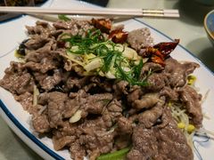 白灼黄牛肉-鹭岛新泉客家菜·海鲜·融合菜(莲前店)