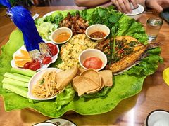 -沐毫傣泐云南菜孔雀宴•手抓饭傣味烧烤(曼听店)