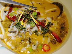 金汤酸菜鱼-吕氏疙瘩汤·海鲜新鲁菜(凯德mall新都心店)