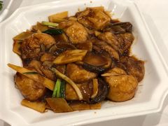 红烧面筋香菇竹笋-雪园上海饭店(港湾1号店)
