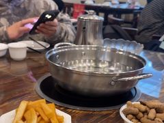-正能量脆肉鲩火锅