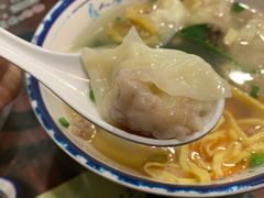 -长人馄饨铺(解放街店)