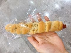 -沁屋面包店(人民东路店)