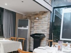 -好兄弟郭巨海鲜(天一阁店)