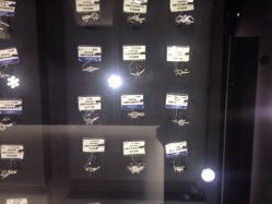 点击看大图 威德钻石-克拉钻专家&D色大本营-威德钻石-克拉钻大本营(南京东路店)