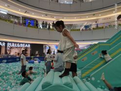 -孩子王童乐园(淮安万达店)