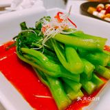 我在不知不觉间便被她的味道所折服