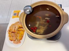 滋补鸡煲-粤来记·啫啫煲·点心(日月光店)