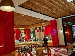 -城市大道红炉披萨烘焙坊