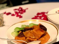 牛肝菌烧豆腐-金轩中餐厅 Jin Xuan(浦东丽思卡尔顿酒店)