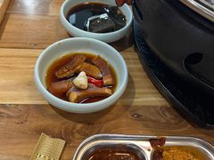 -汉城烤肉·黑金冠(华山路店)