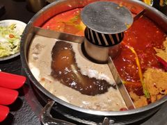 -晓宇重庆火锅(西安荟聚店)