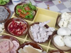 -赵美丽·重庆社区火锅·直营店(火车东站·中豪国际店)