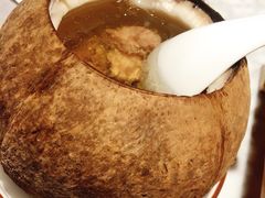 原只椰子乌鸡炖白凤-大鸽饭(体育西路店)