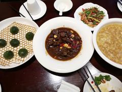 -温汤大酒店餐厅
