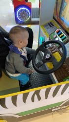 -莫莉幻想儿童乐园(郑州丹尼斯三天地店)