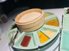 -羲和雅苑•北京烤鸭(陆家嘴中心店)